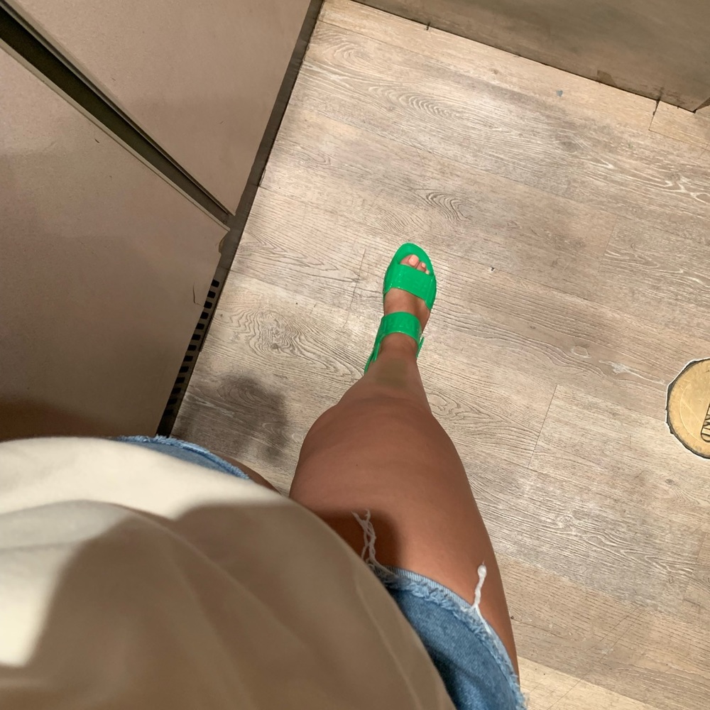 Off-White jelly sandals